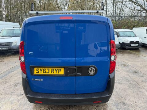 Vauxhall Combo 1.3 CDTi 2300 16v Panel Van 6dr Diesel Manual FWD L2 H1 (136 g/km, 89 bhp) 18