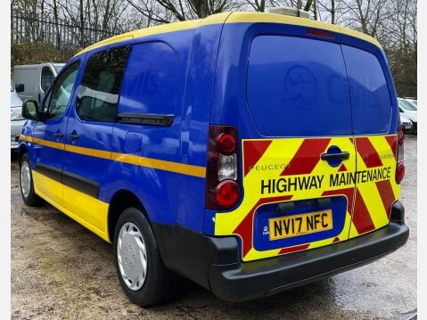 Peugeot Partner 1.6 BlueHDi 744 S Combi Van 6dr Diesel Manual L2 (113 g/km, 97.64 bhp) 20