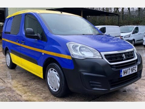 Peugeot Partner 1.6 BlueHDi 744 S Combi Van 6dr Diesel Manual L2 (113 g/km, 97.64 bhp) 5