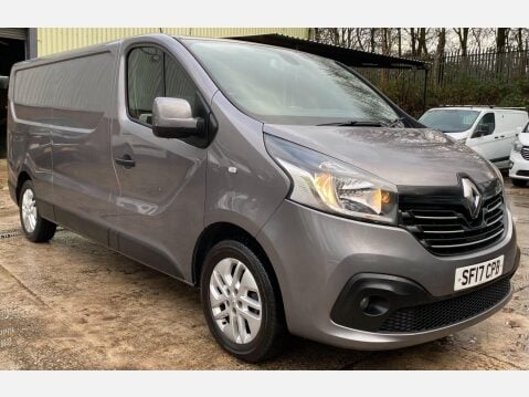 Renault Trafic 1.6 dCi 29 Sport Nav Panel Van 5dr Diesel Manual LWB Standard Roof Euro 6 ( 7