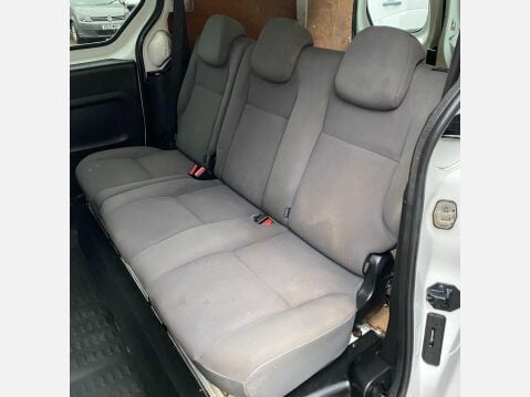 Peugeot Partner 1.6 BlueHDi 744 S Crew Van 6dr Diesel Manual L2 (113 g/km, 100 bhp) 25