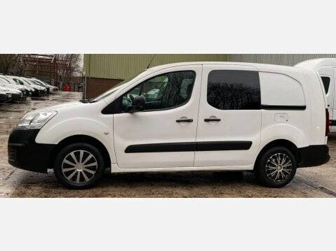 Peugeot Partner 1.6 BlueHDi 744 S Crew Van 6dr Diesel Manual L2 (113 g/km, 100 bhp) 26