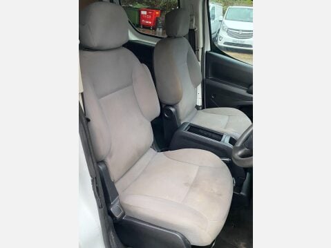 Peugeot Partner 1.6 BlueHDi 744 S Crew Van 6dr Diesel Manual L2 (113 g/km, 100 bhp) 34