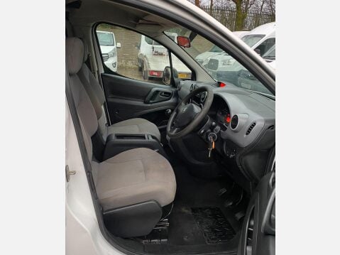 Peugeot Partner 1.6 BlueHDi 744 S Crew Van 6dr Diesel Manual L2 (113 g/km, 100 bhp) 33