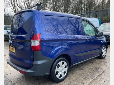 Ford Transit Courier 1.5 TDCi Trend L1 Euro 5 5dr 9