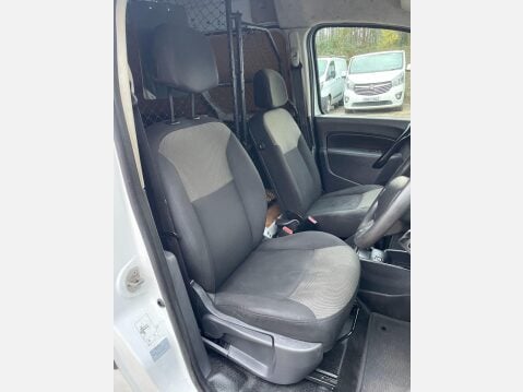 Renault Kangoo 1.5 dCi ENERGY ML19 Business Panel Van 5dr Diesel Manual MWB Euro 6 (s/s) ( 24