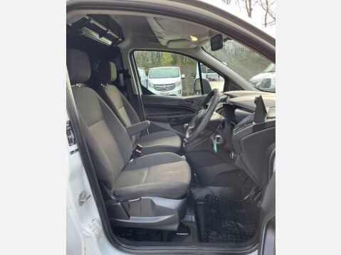 Ford Transit Connect 1.5 TDCi 220 L1 H1 5dr 23