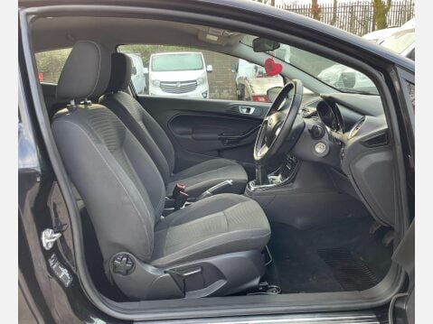 Ford Fiesta 1.25 Zetec Hatchback 3dr Petrol Manual Euro 5 (82 ps) 23