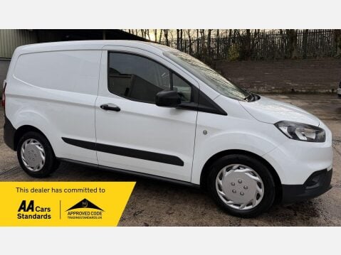 Ford Transit Courier 1.5 TDCi Panel Van 5dr Diesel Manual L1 Euro 6 (75 ps) 1