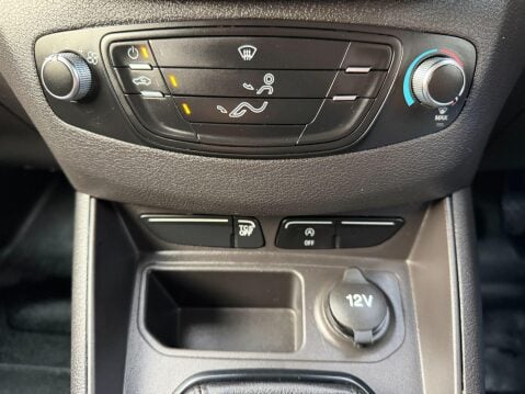 Ford Transit Courier 1.5 TDCi Panel Van 5dr Diesel Manual L1 Euro 6 (75 ps) 32