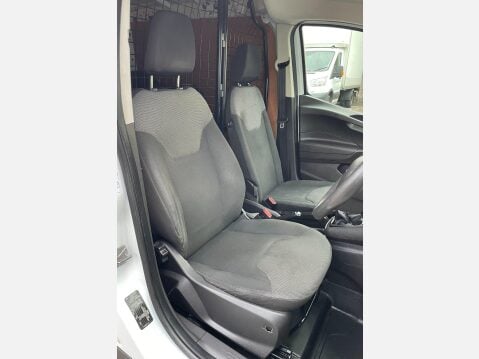 Ford Transit Courier 1.5 TDCi L1 Euro 6 5dr 22