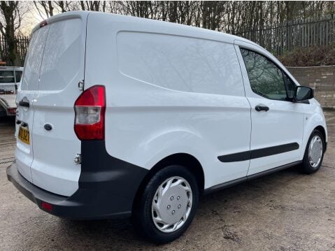 Ford Transit Courier 1.5 TDCi L1 Euro 6 5dr 9