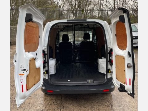 Ford Transit Courier 1.5 TDCi L1 Euro 6 5dr 11