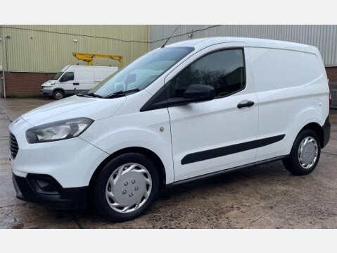 Ford Transit Courier 1.5 TDCi L1 Euro 6 5dr 17