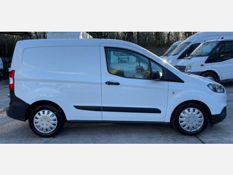 Ford Transit Courier 1.5 TDCi L1 Euro 6 5dr 7