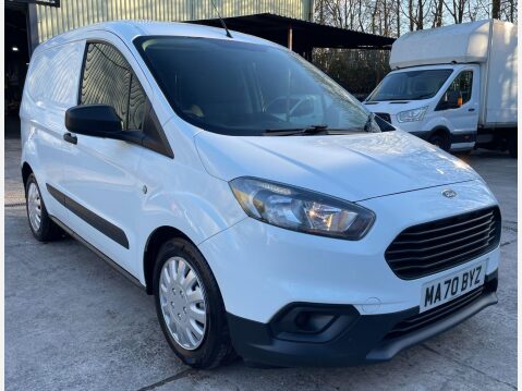 Ford Transit Courier 1.5 TDCi L1 Euro 6 5dr 4