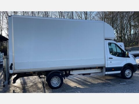 Ford Transit 2.2 TDCi 350 RWD L4 H1 Euro 5 2dr (DRW) 8