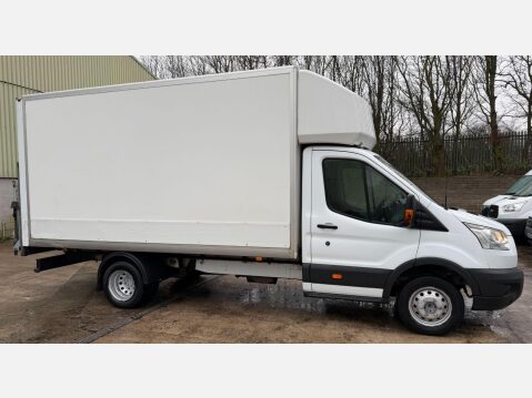 Ford Transit 2.2 TDCi 350 One-Stop Luton 3dr Diesel Manual RWD L4 Euro 5 (125 ps) 7