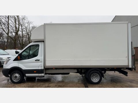 Ford Transit 2.2 TDCi 350 One-Stop Luton 3dr Diesel Manual RWD L4 Euro 5 (125 ps) 24