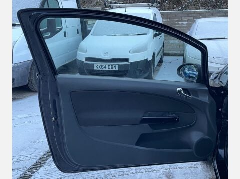 Vauxhall Corsa 1.2 16V SXi Euro 5 3dr (A/C) 32