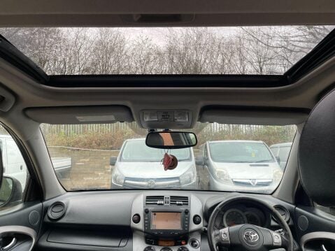 Toyota Rav4 2.2 D-4D XT5 SUV 5dr Diesel Manual 4WD (177 g/km, 134 bhp) 30