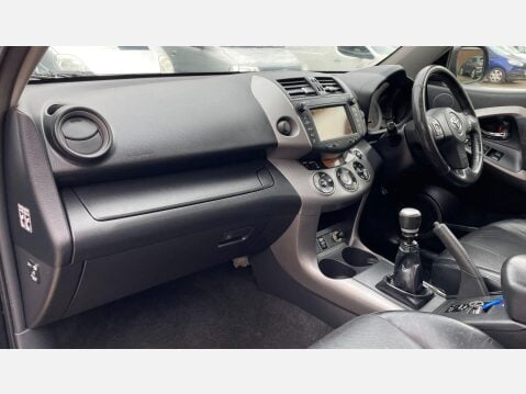 Toyota Rav4 2.2 D-4D XT5 SUV 5dr Diesel Manual 4WD (177 g/km, 134 bhp) 34