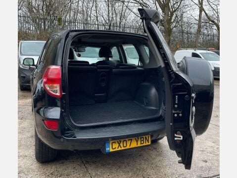 Toyota Rav4 2.2 D-4D XT5 SUV 5dr Diesel Manual 4WD (177 g/km, 134 bhp) 10