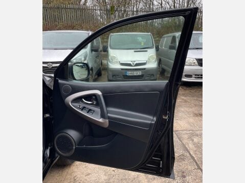 Toyota Rav4 2.2 D-4D XT5 SUV 5dr Diesel Manual 4WD (177 g/km, 134 bhp) 19