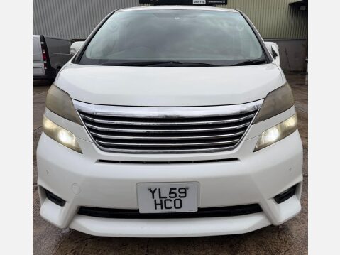 Toyota Vellfire AUTO - IMPORT 32
