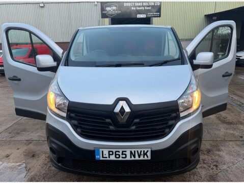 Renault Trafic 1.6 dCi 27 Business SWB Standard Roof Euro 5 5dr 25