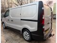Renault Trafic 1.6 dCi 27 Business SWB Standard Roof Euro 5 5dr 17