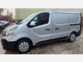 Renault Trafic 1.6 dCi 27 Business SWB Standard Roof Euro 5 5dr 21