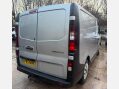 Renault Trafic 1.6 dCi 27 Business SWB Standard Roof Euro 5 5dr 11