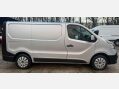 Renault Trafic 1.6 dCi 27 Business SWB Standard Roof Euro 5 5dr 7