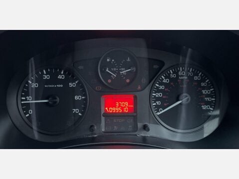 Citroen Berlingo 1.6 HDi 850 Enterprise Special Edition L1 5dr 27