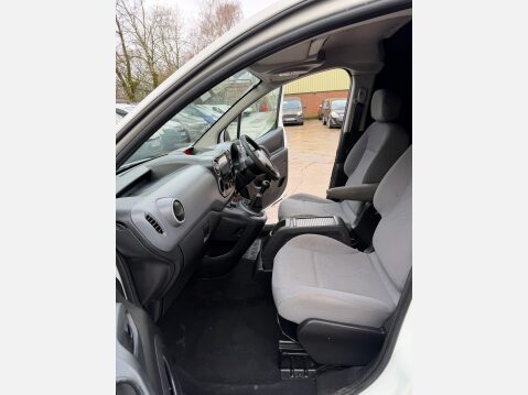 Peugeot Partner 1.6 HDi 850 S Panel Van 4dr Diesel Manual L1 (138 g/km, 90 bhp) 35