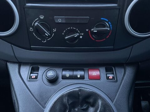 Peugeot Partner 1.6 HDi 850 S L1 4dr 31