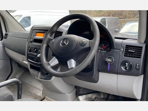Mercedes-Benz Sprinter 2.1 314 CDi Tipper 2dr Diesel 7G-Tronic RWD L2 H1 (211 g/km, 141 bhp) 28