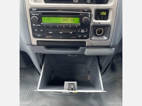 Toyota Hiace 2.5 280 D-4D Panel Van 4dr Diesel Manual RWD L1 H1 (221 g/km, 117 bhp) 31