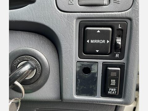 Toyota Hiace 2.5 280 D-4D Panel Van 4dr Diesel Manual RWD L1 H1 (221 g/km, 117 bhp) 26