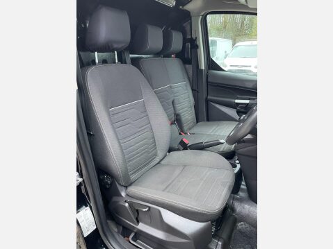 Ford Transit Connect 1.6 TDCi 200 Limited Panel Van 5dr Diesel Manual L1 H1 (124 g/km, 113 bhp) 23