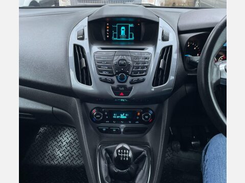 Ford Transit Connect 1.6 TDCi 200 Limited Panel Van 5dr Diesel Manual L1 H1 (124 g/km, 113 bhp) 31