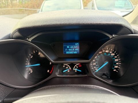 Ford Transit Connect 1.5 TDCi 210 Panel Van 5dr Diesel Manual L2 H1 (124 g/km, 74 bhp) 37