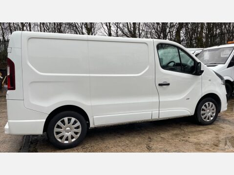 Vauxhall Vivaro 1.6 CDTi 2900 Sportive Panel Van 5dr Diesel Manual L1 H1 Euro 6 (120 ps) 8
