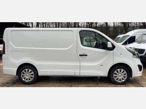Vauxhall Vivaro 1.6 CDTi 2900 Sportive Panel Van 5dr Diesel Manual L1 H1 Euro 6 (120 ps) 7