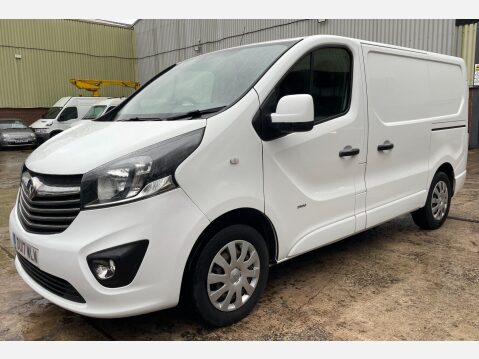 Vauxhall Vivaro 1.6 CDTi 2900 Sportive Panel Van 5dr Diesel Manual L1 H1 Euro 6 (120 ps) 19