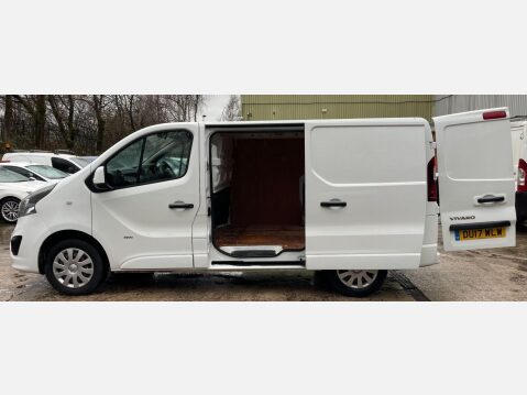Vauxhall Vivaro 1.6 CDTi 2900 Sportive Panel Van 5dr Diesel Manual L1 H1 Euro 6 (120 ps) 16