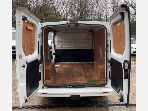 Vauxhall Vivaro 1.6 CDTi 2900 Sportive Panel Van 5dr Diesel Manual L1 H1 Euro 6 (120 ps) 11