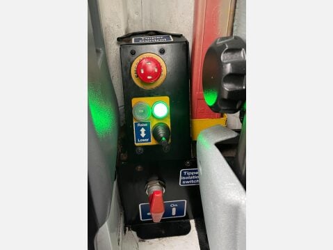 Ford Transit 2.2 TDCi 350 Tipper 2dr Diesel Manual RWD L3 (98 bhp) 25