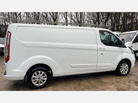 Ford Transit Custom 2.0 300 EcoBlue Limited Panel Van 5dr Diesel Manual L2 H1 Euro 6 (s/s) (130 8